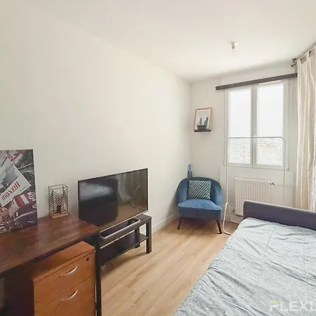 Apartment Cozy In 18