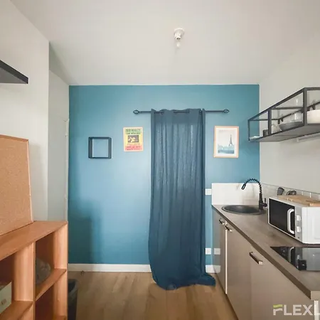 Apartment Cozy In 18