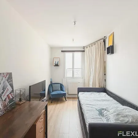 Cozy In 18 Apartment *